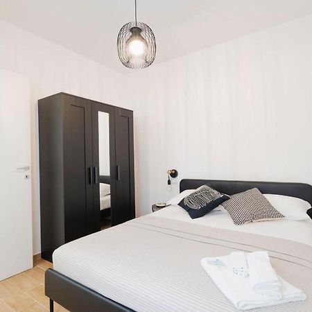 Le Coralline Apartments Pozzallo Zewnętrze zdjęcie